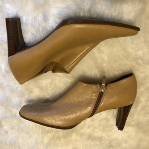 LIZ CLAIBORNE Bootlets with Faux Wood Heel, 7.5